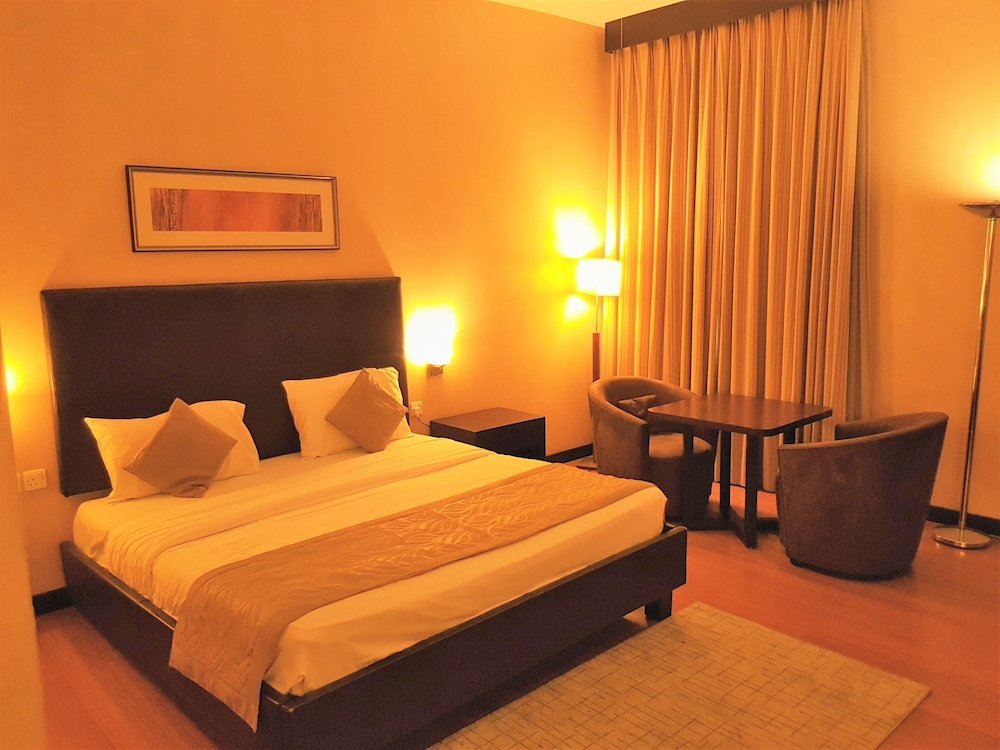 Tulip Creek Hotel Apartments 22