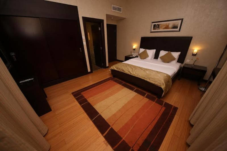Tulip Creek Hotel Apartments 23
