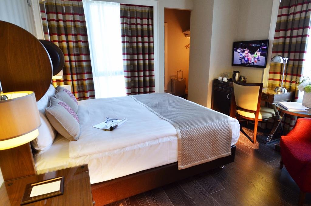 Titanic Comfort Sisli 13