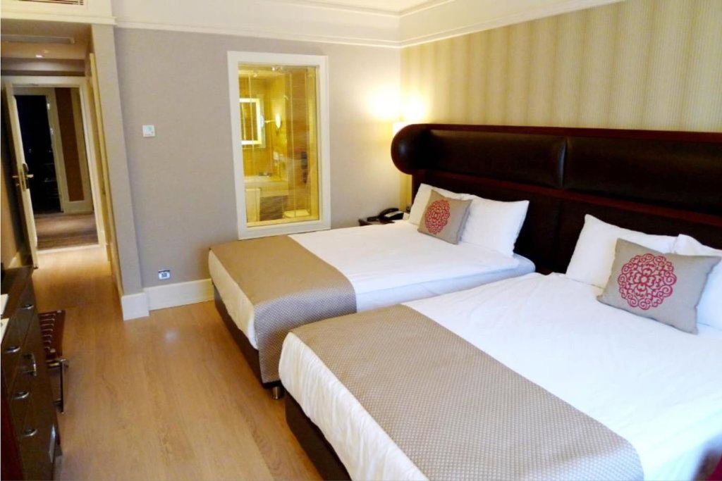 Titanic Comfort Sisli 20