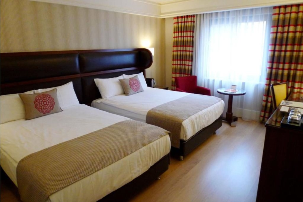 Titanic Comfort Sisli 23