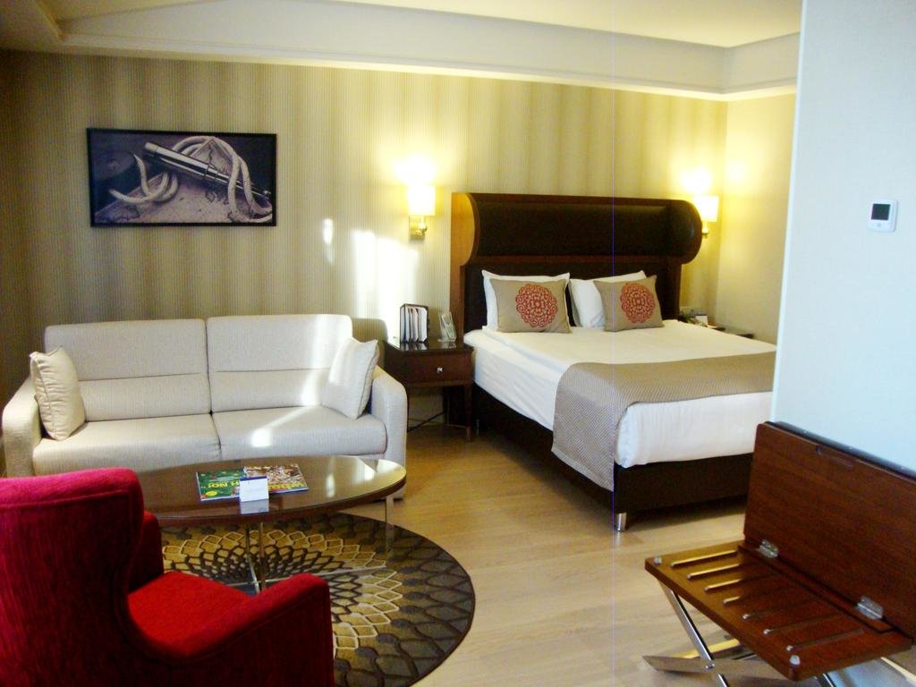 Titanic Comfort Sisli 9