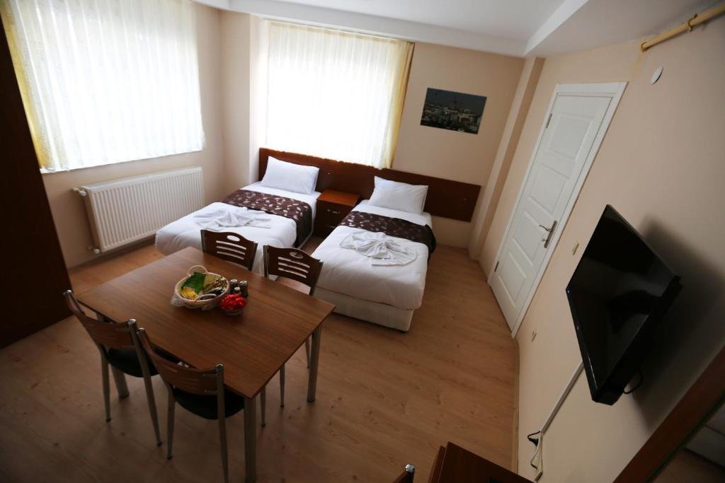 Istanbul Family Apartment 10