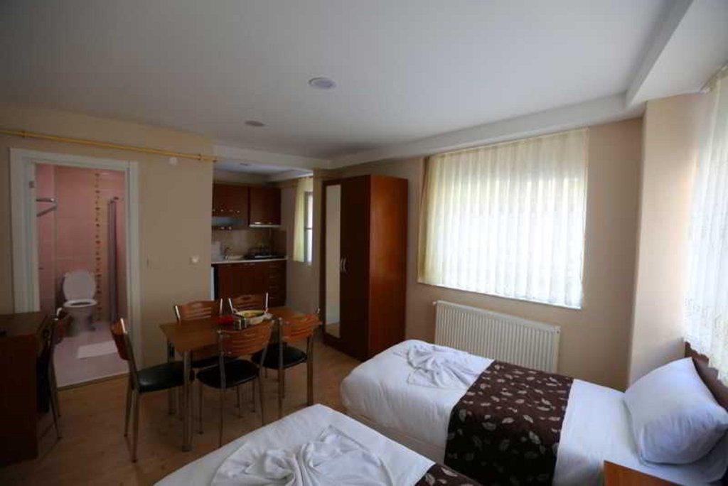 Istanbul Family Apartment 5