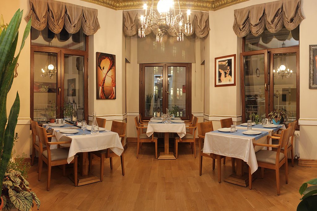 Ragıp Pasha Apartments 4