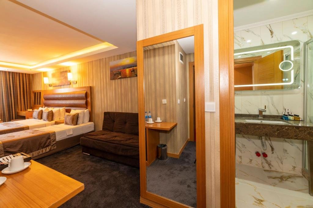 Regno Hotel 5