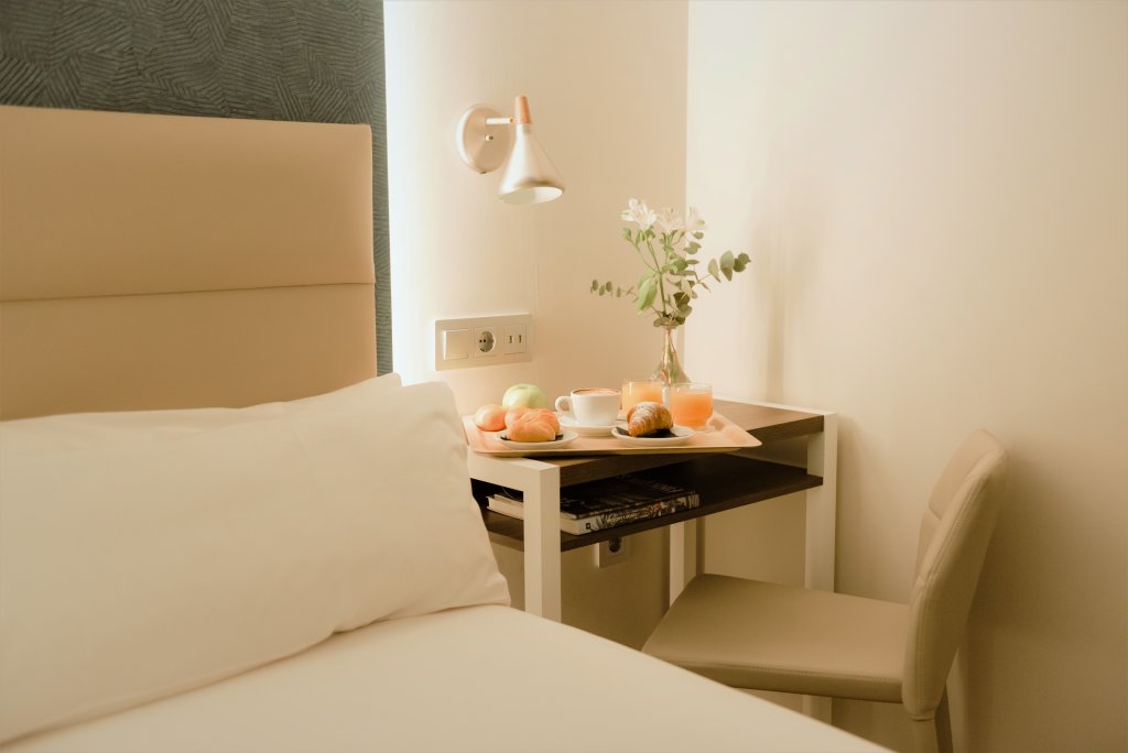 Arya Stadium Hotel 11