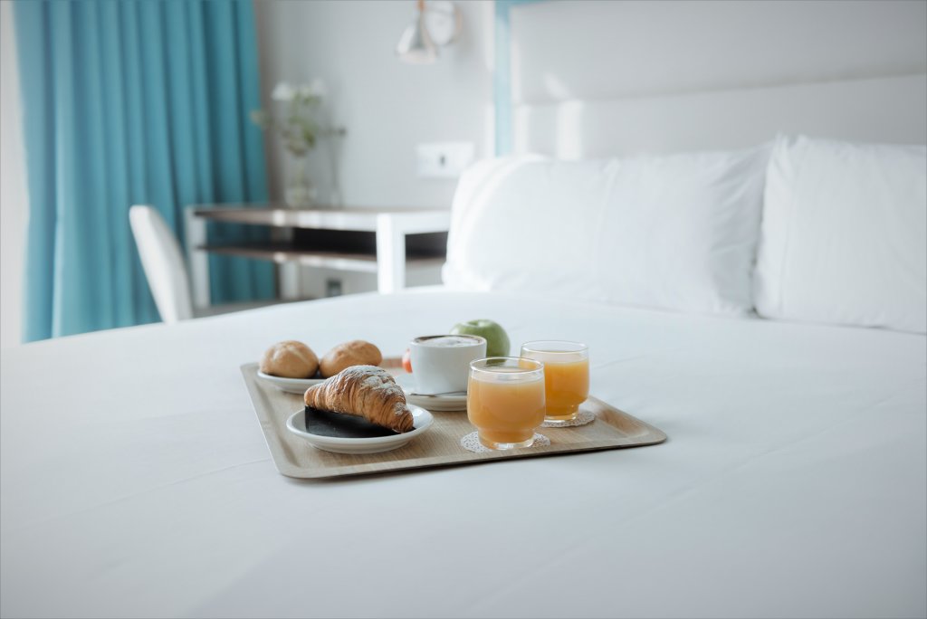 Arya Stadium Hotel 13
