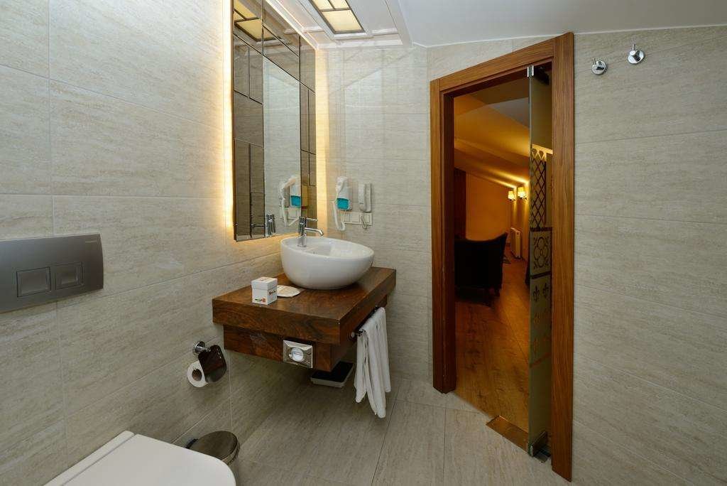 Collage Pera Hotel - Special Class 5