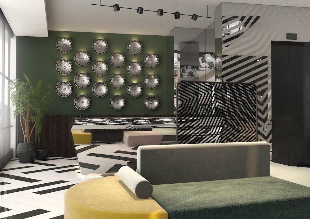 The Westist Hotel & Spa 11