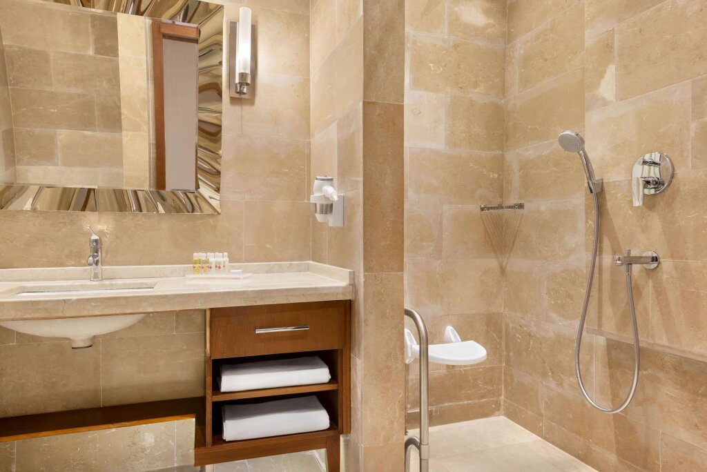 Days Hotel by Wyndham Istanbul Maltepe 22