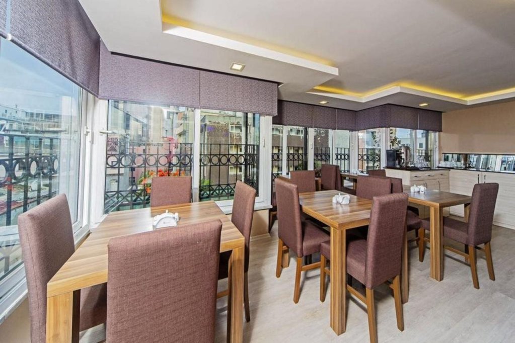 Pera Arya Hotel 14