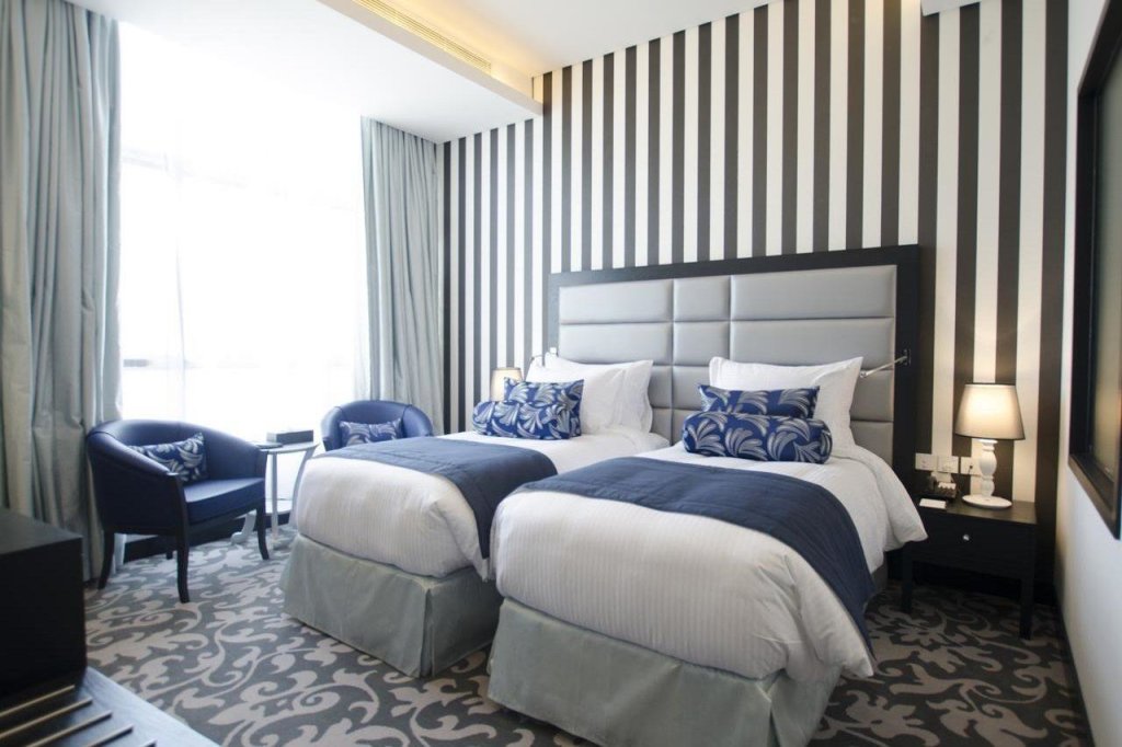 Signature 1 Hotel Tecom 24