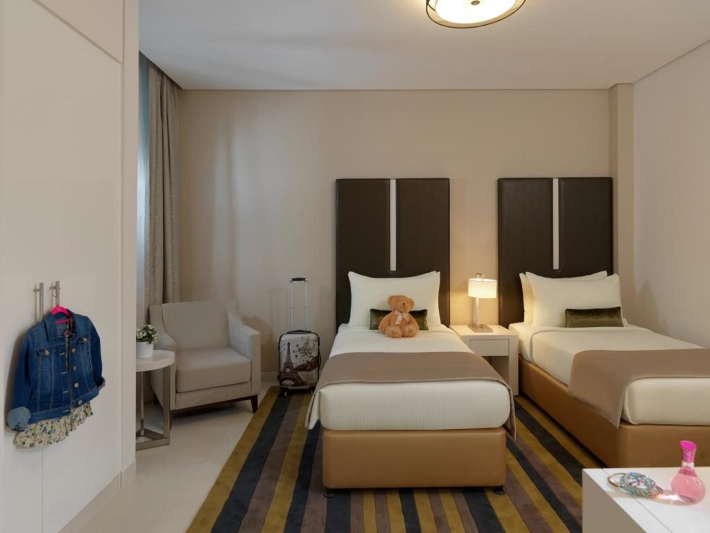 DAMAC Maison Cour Jardin 13