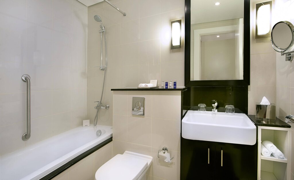 DAMAC Maison Cour Jardin 18