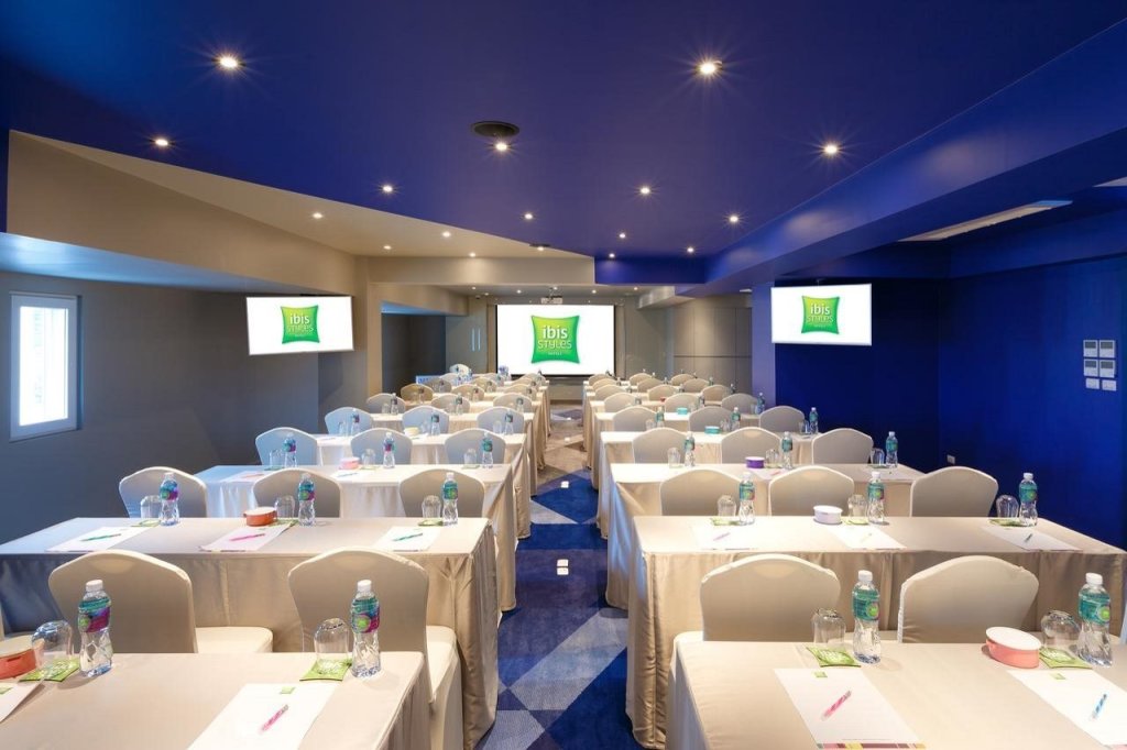 ibis Styles Bangkok Khaosan Viengtai 11