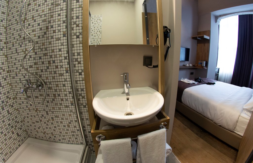 Jurnal Hotel 2