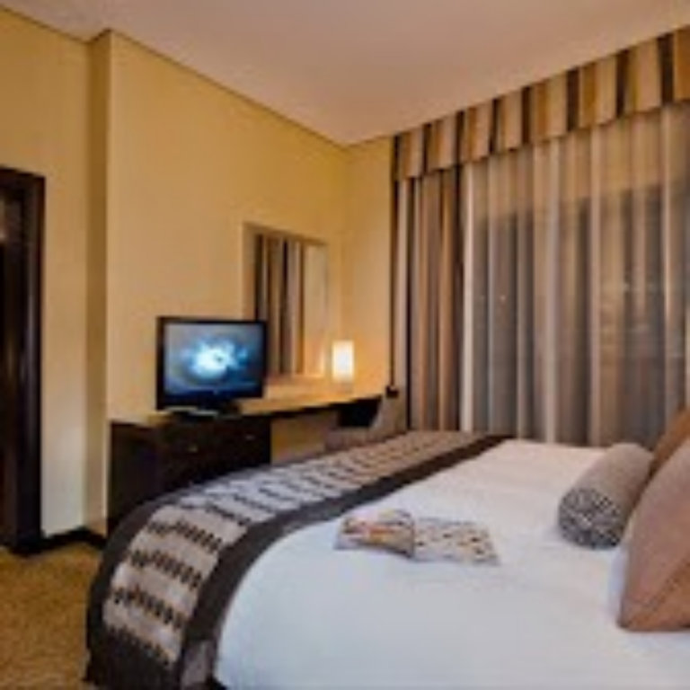 TIME Oak Hotel & Suites 3