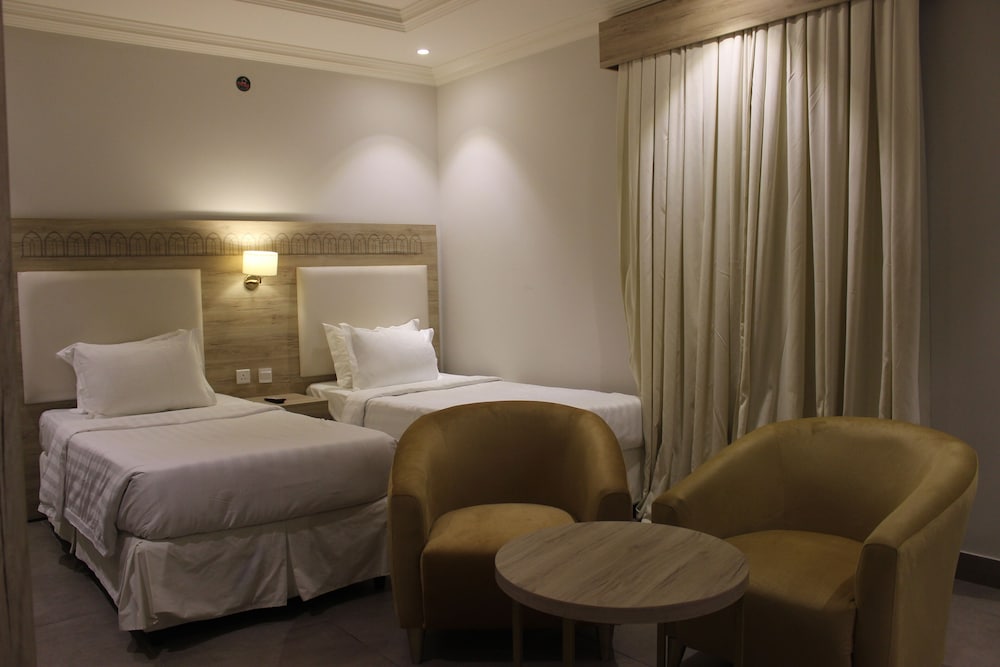Palm Boutique company Al Zahra - شركه متجر النخيل - بالم بوتيك الزهراء 16