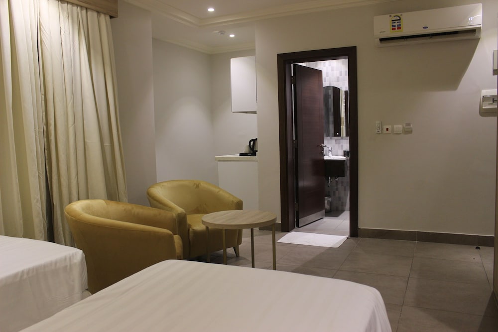 Palm Boutique company Al Zahra - شركه متجر النخيل - بالم بوتيك الزهراء 18