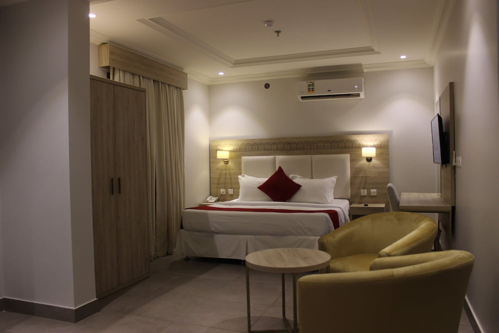 Palm Boutique company Al Zahra - شركه متجر النخيل - بالم بوتيك الزهراء 4