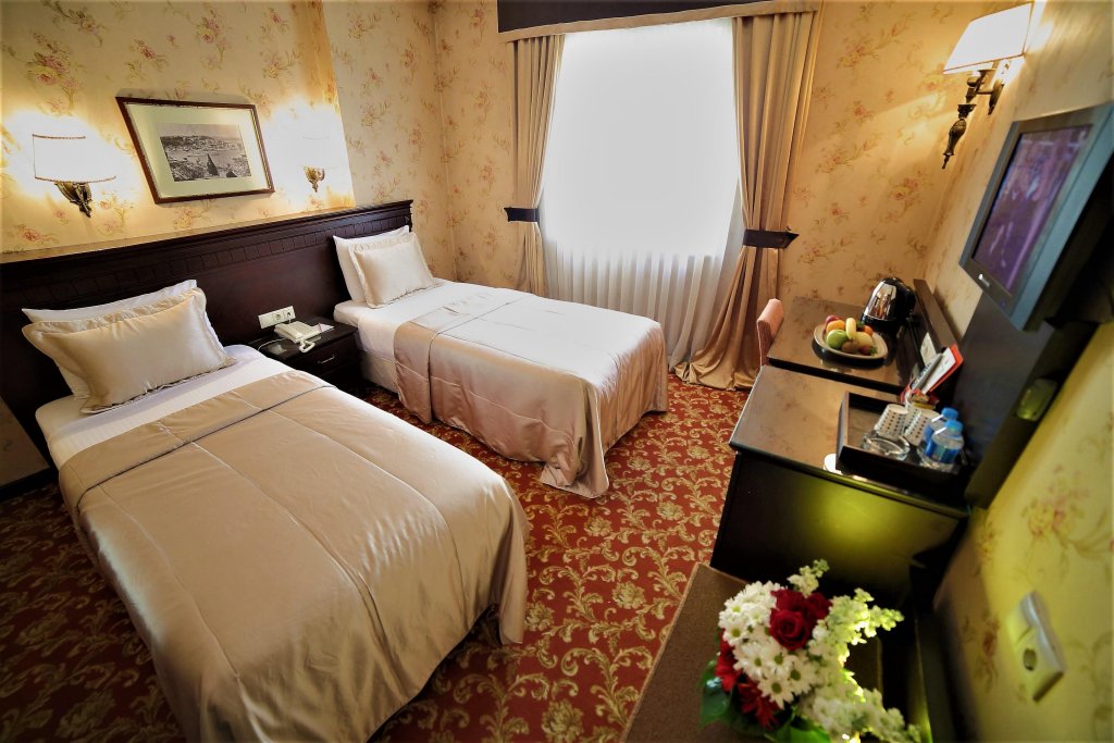 Pera Rose Hotel - Special Class 14