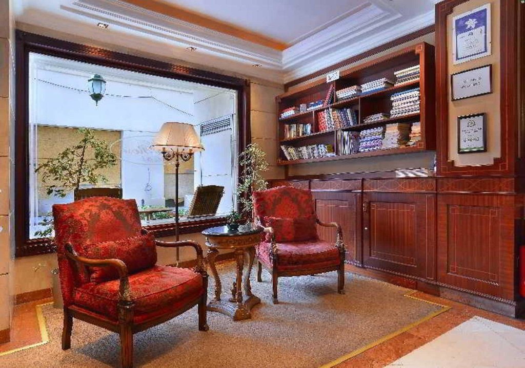 Pera Rose Hotel - Special Class 18