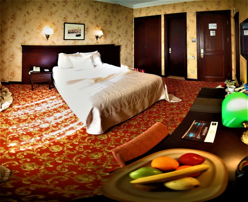 Pera Rose Hotel - Special Class 5