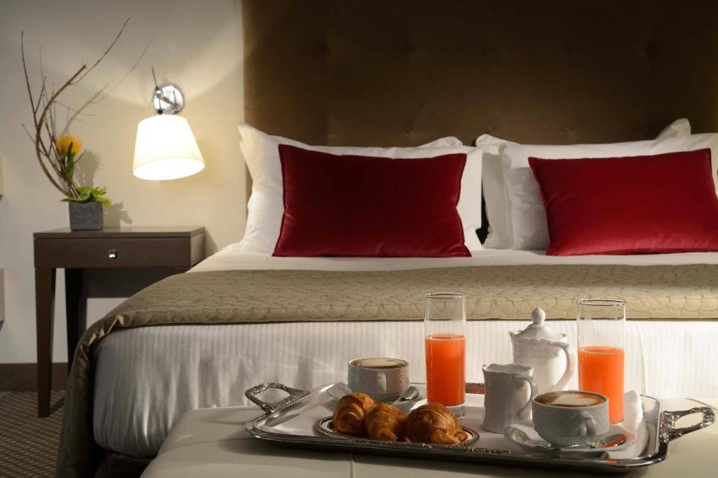 Colonna Palace Hotel 15