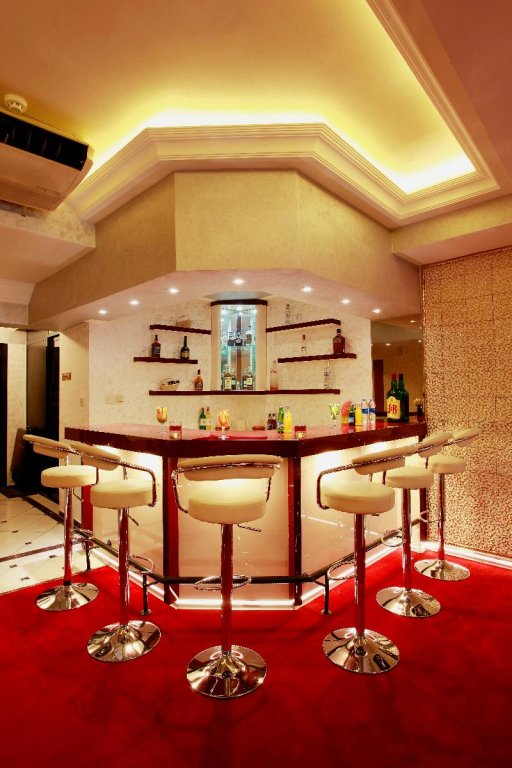 Elan Hotel 9