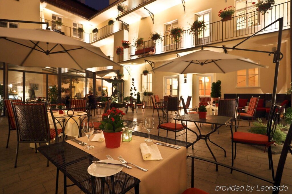 Hotel Leonardo Prague 7