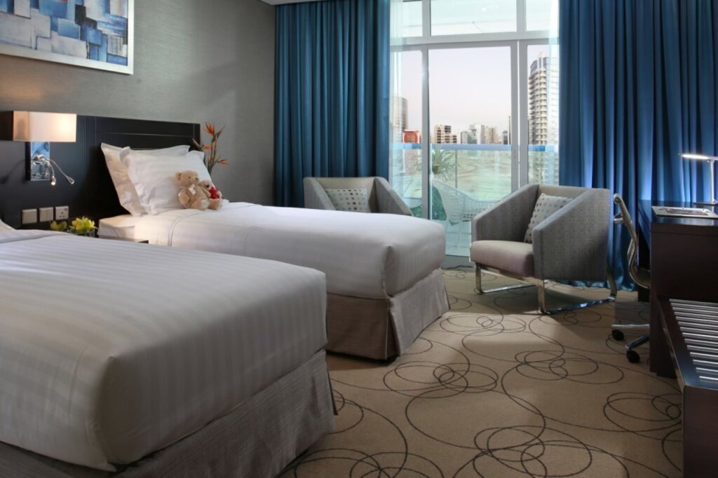 Ramada by Wyndham Dubai Barsha Heights 8