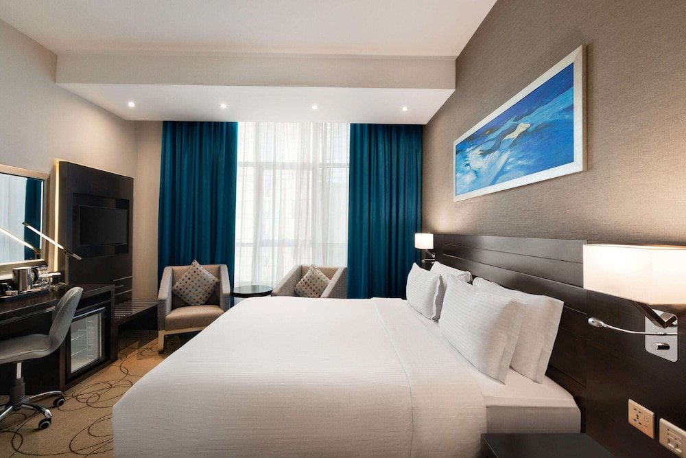 Ramada by Wyndham Dubai Barsha Heights 9