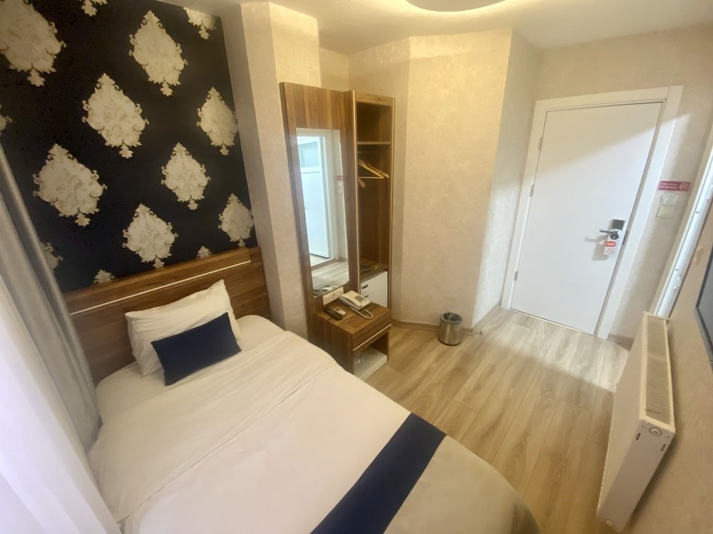 Era Palace Hotel 11