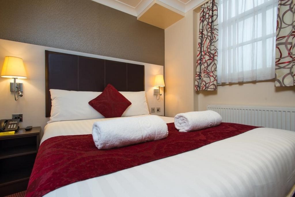 Best Western Buckingham Palace Rd 15