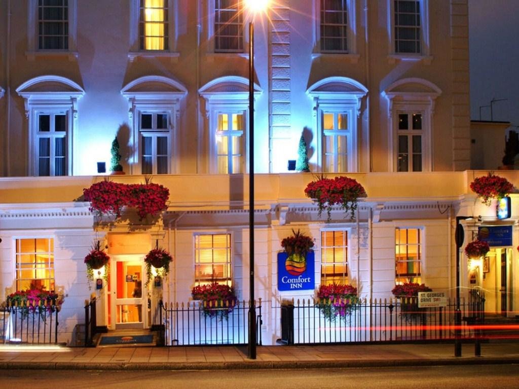 Best Western Buckingham Palace Rd 21