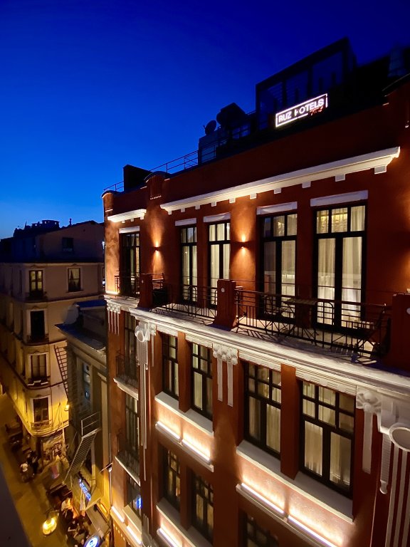 Ruz Hotels 18