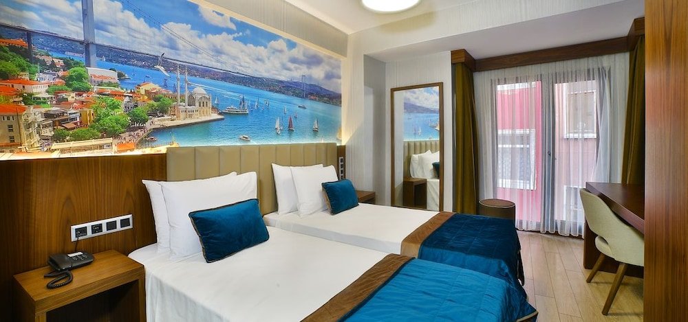 The Tango Hotel Taksim 11