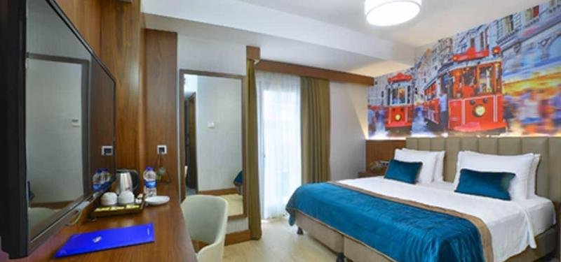 The Tango Hotel Taksim 4