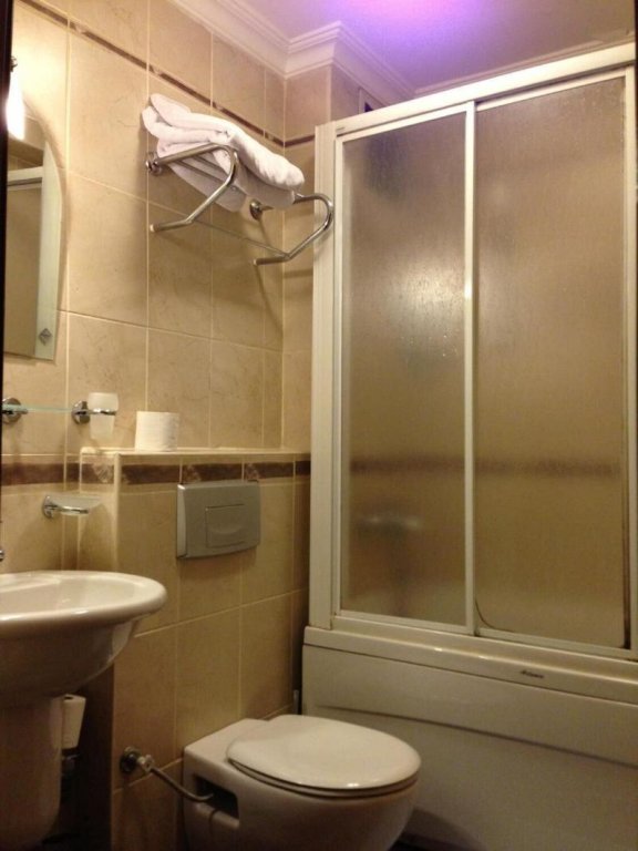 Hotel Monopol 3