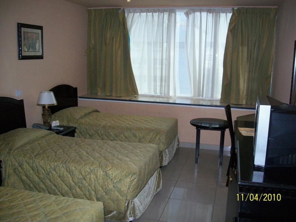 Royal Falcon Hotel 17
