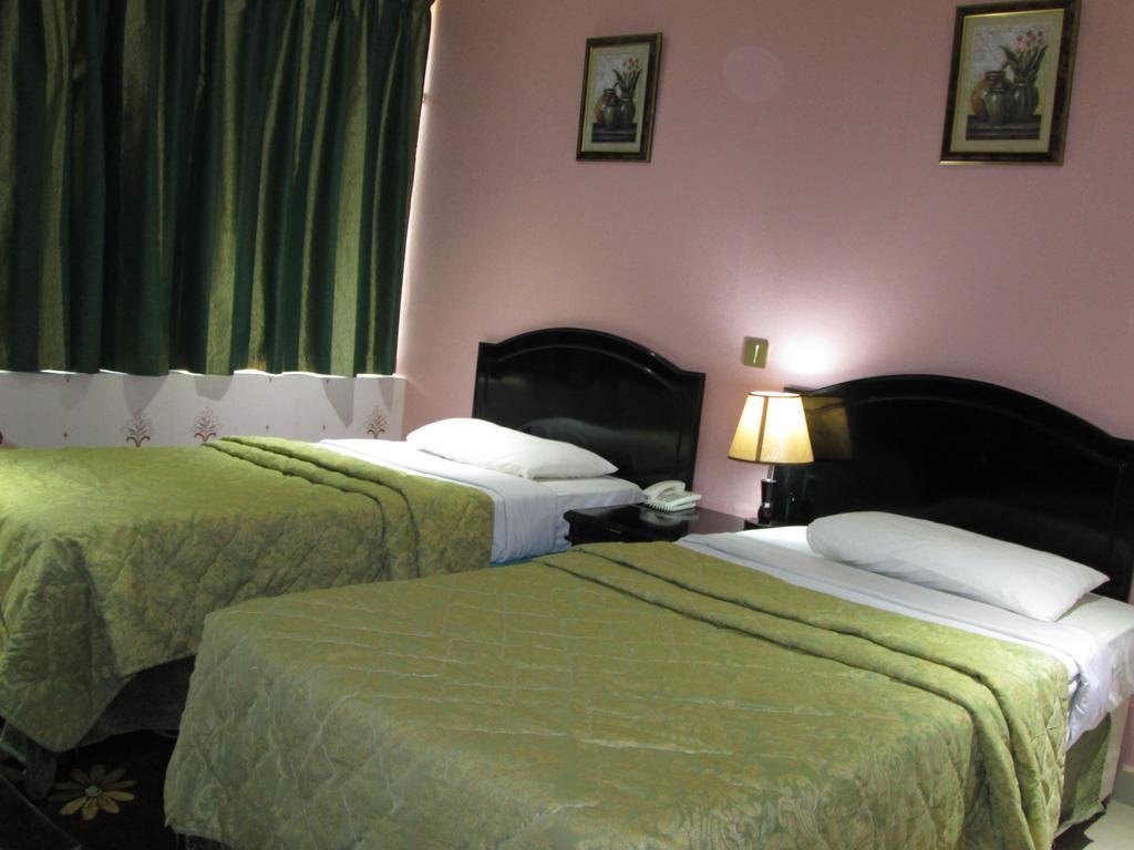 Royal Falcon Hotel 19