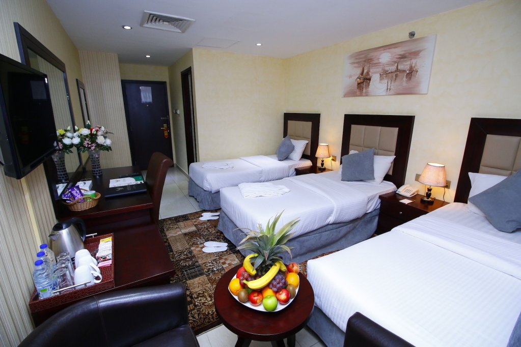 Royal Falcon Hotel 5