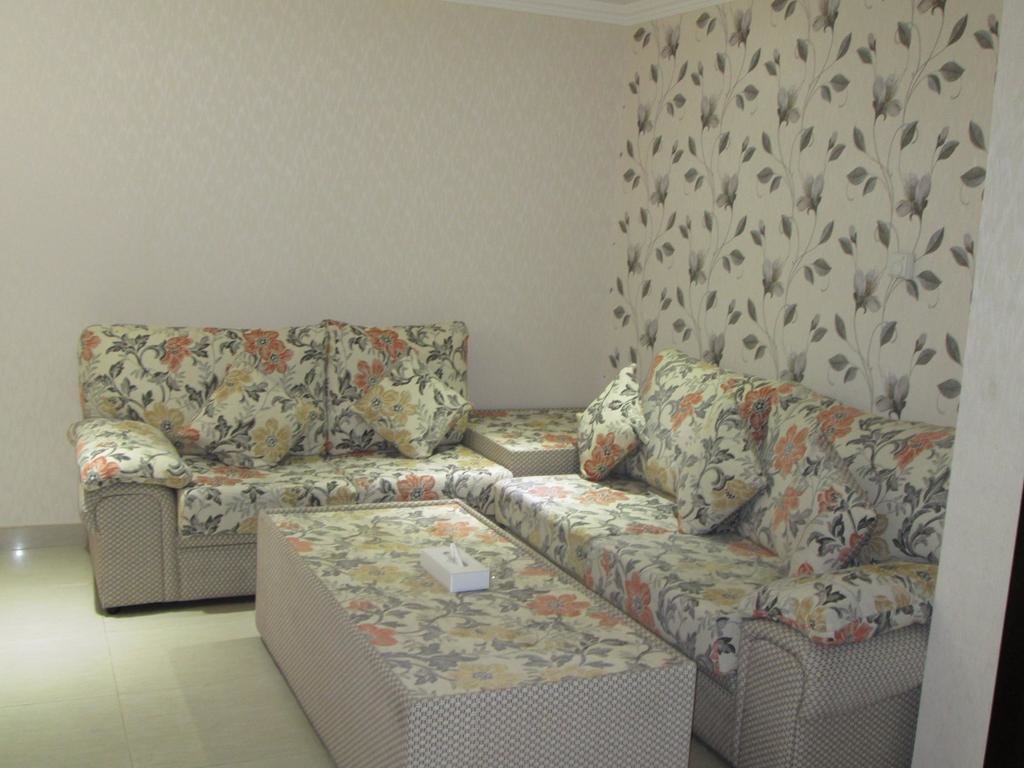 Royal Falcon Hotel 7