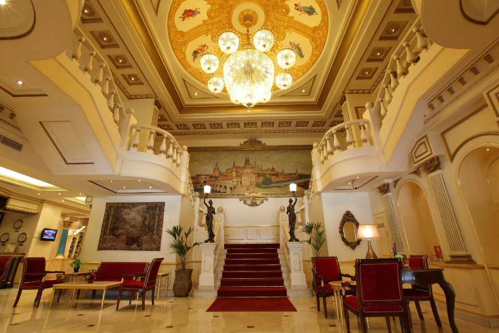 Moscow Hotel 4