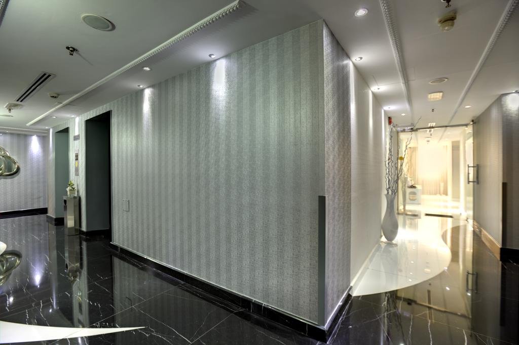 Moscow Hotel 6