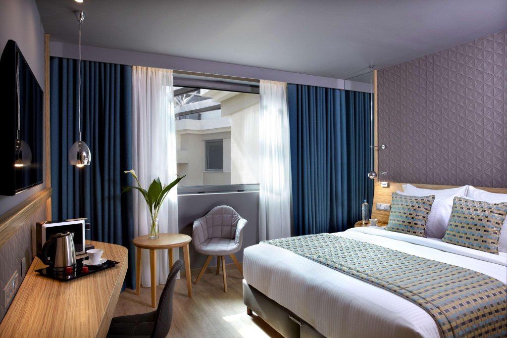Wyndham Grand Athens 13