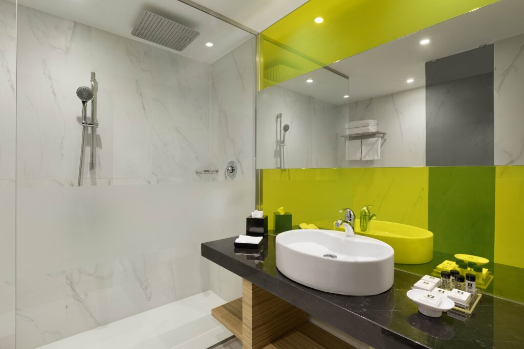 Wyndham Grand Athens 16