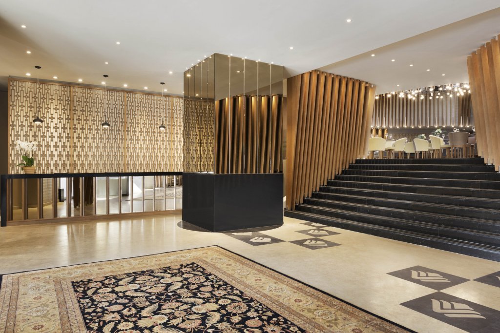 Wyndham Grand Athens 2