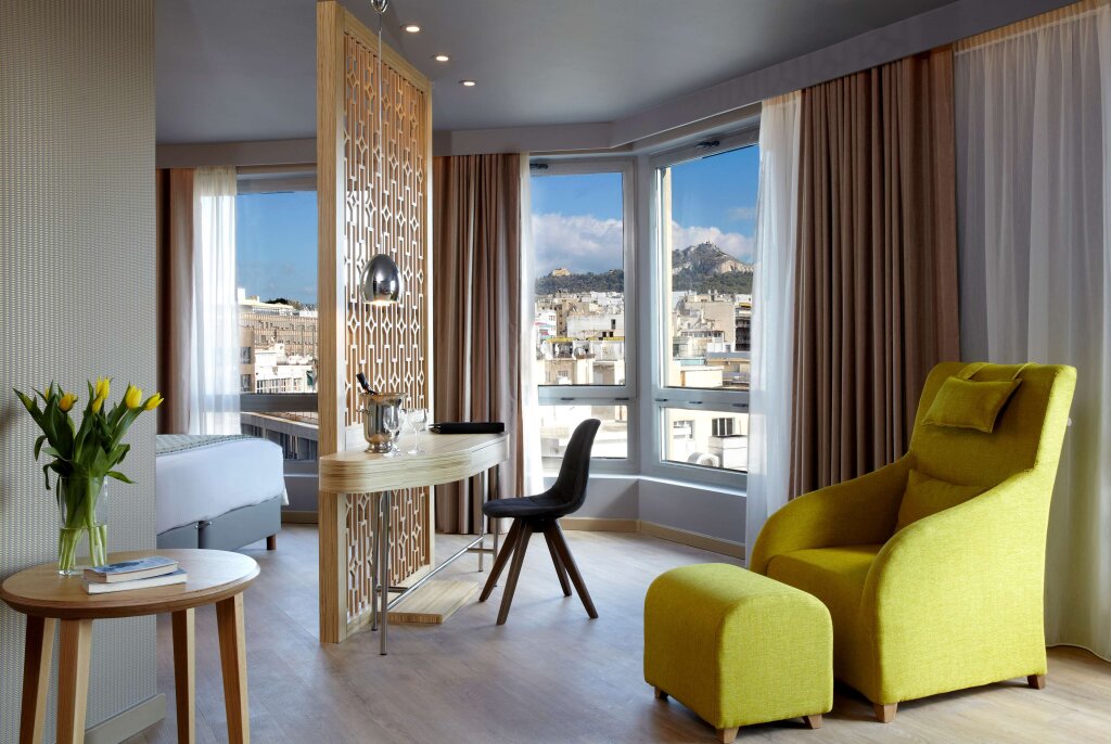 Wyndham Grand Athens 3